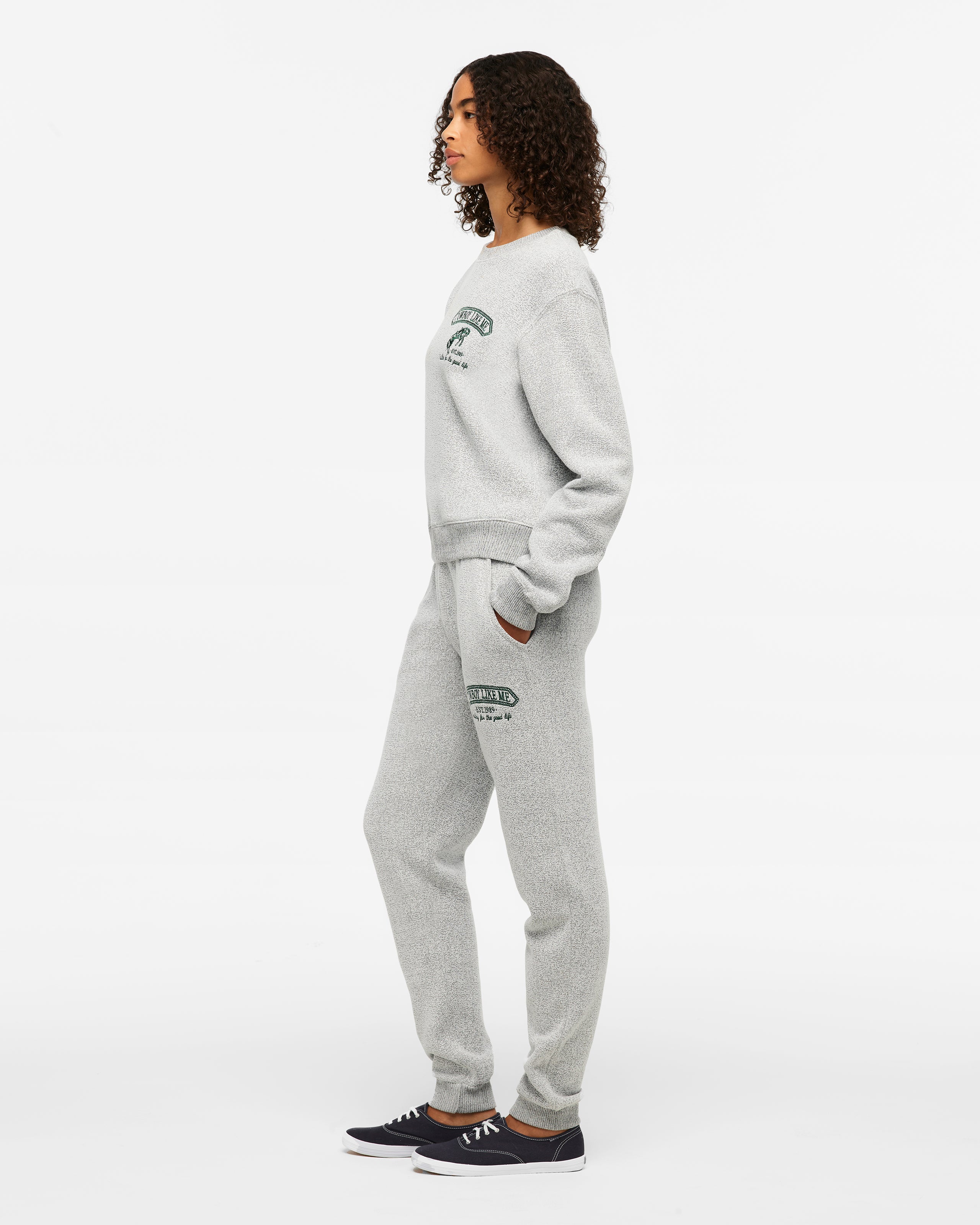 Cowboy Like Me Crewneck S model side